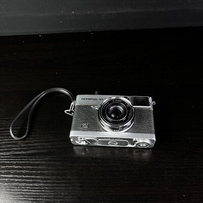 Vintage Olympus 35 EC2 Film Camera Zuiko 1:2.8 42mm Rangefinder