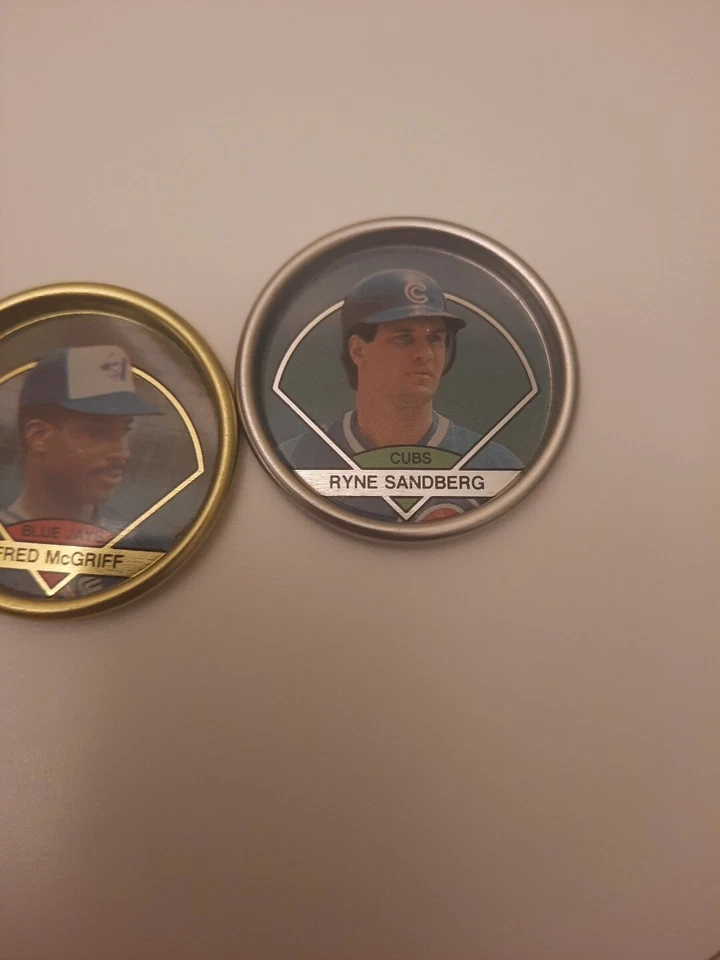 MLB HOF 3 Pk Paul Molitor, Fred McGriff, And Ryne Sandberg. Topps Coins. By mail - Image 4 of 4