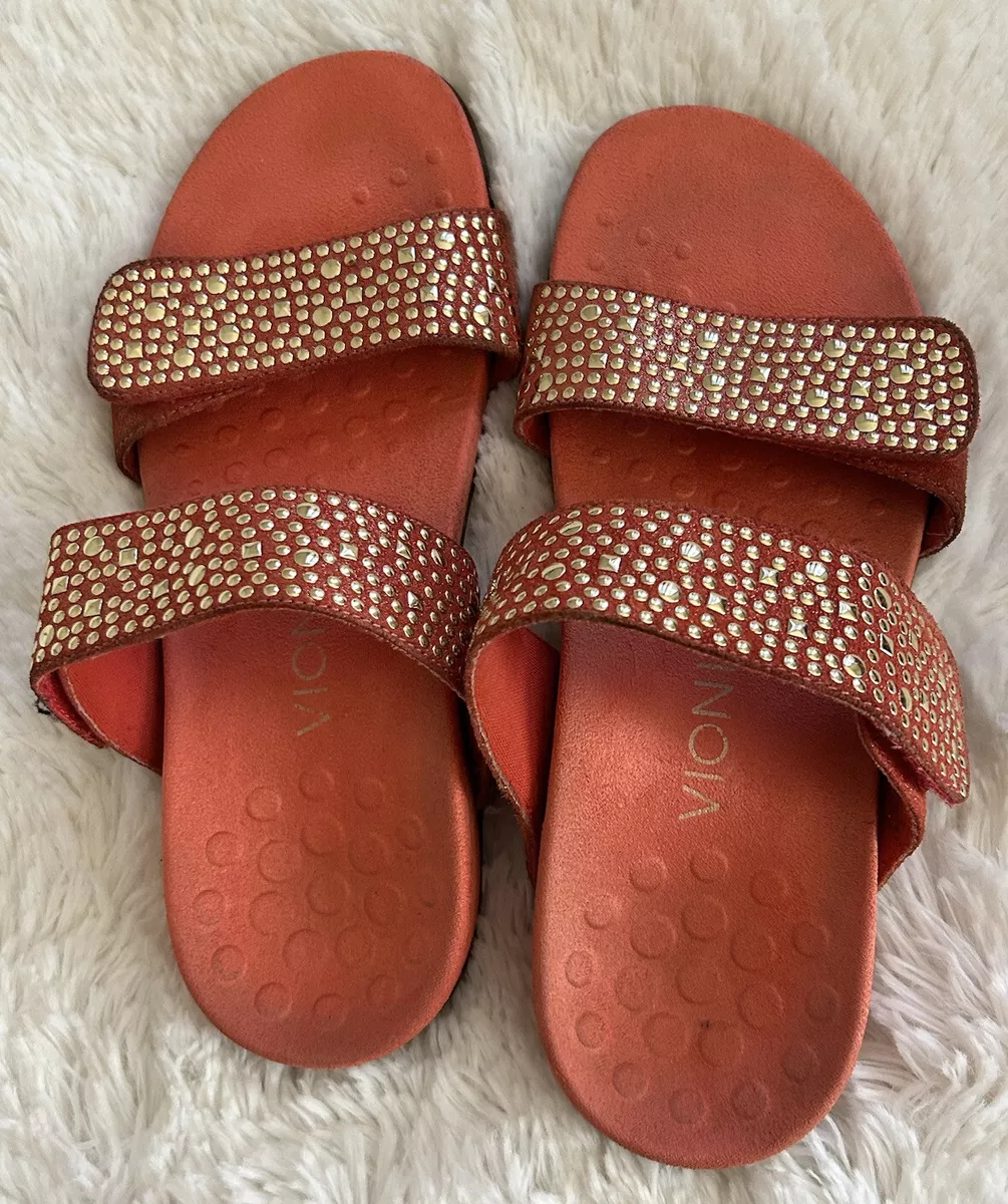Vionic Sandals Size 6