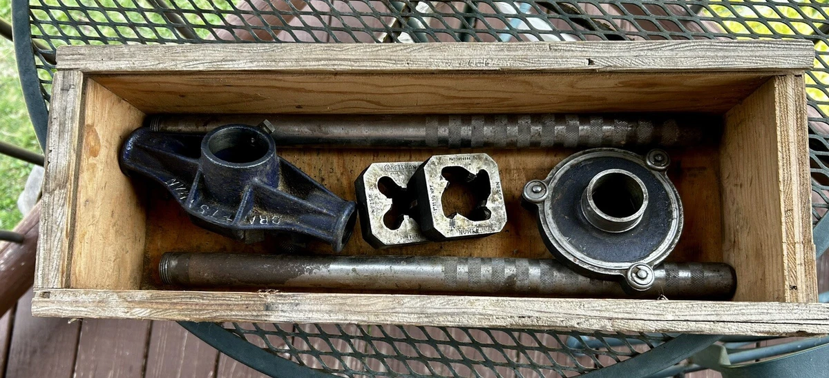 Vintage craftsman 2024 pipe threader