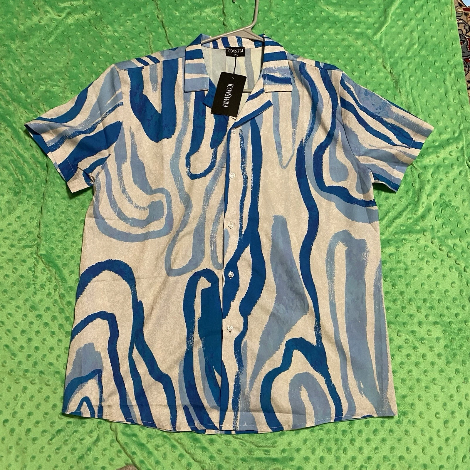 ICON SWIM Beach Button Up Shirt Men’s XL Blue LinesAbstract Bin 1