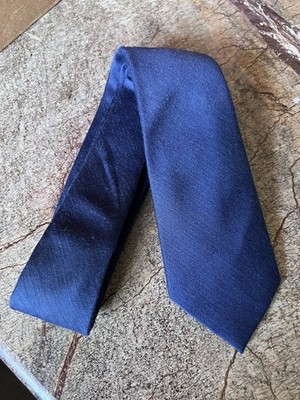 THE TIE BAR Men s Navy Blue Classic Textured Herringbone Tie