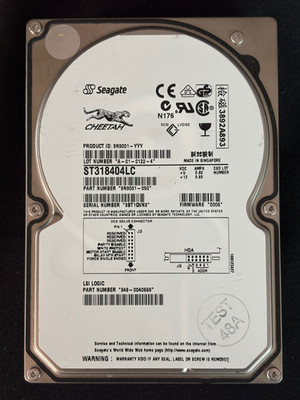 ST318404LC - 9N9001-050  18GB SCSI Disk Drive - LSI PN 348-0040668