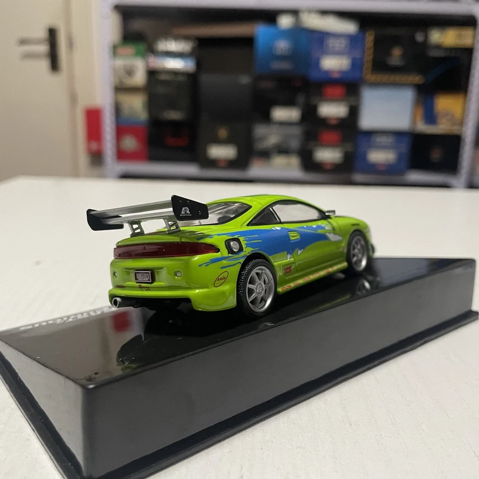 IXO 1:43 Mitsubishi Eclipse Mitsubishi Eclipse Speed and Passion Car Modelo Foto 3 de 4