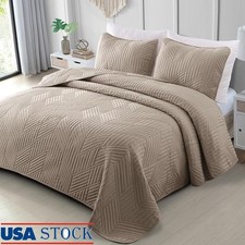 Soft Microfiber Quilt Set Elegant Geometric Design Lightweight Bed Cover New