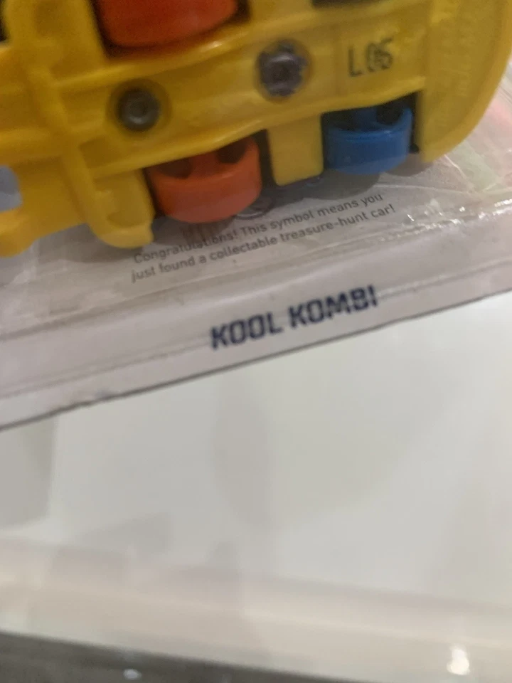 Hot Wheels Kool Kombi Treasure Hunt Foto 2 de 4