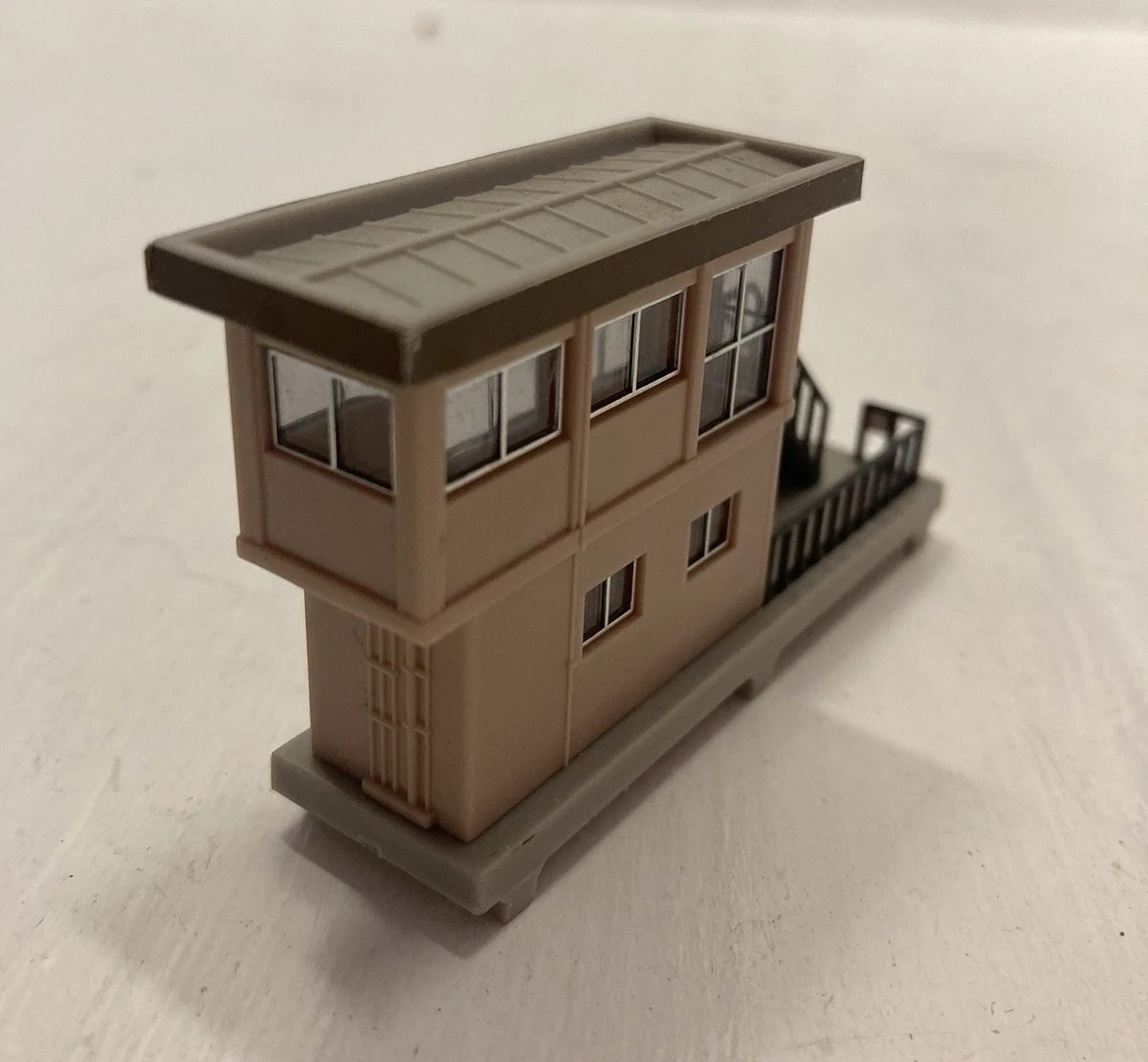 TOMIX　N-SCALE　まとめ売り Tomix N Scale Model Railroad Buildings, Tunnels/Bridges for sale