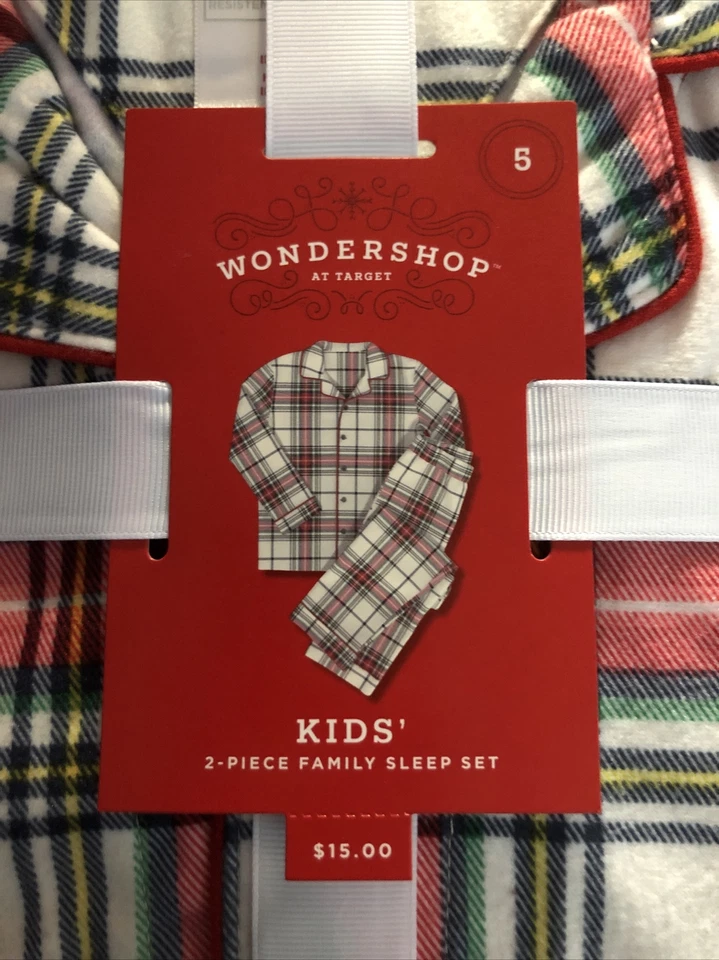 Wondershop Kids’ 2 Piece Christmas Pajama Set Size 5 Fleece  - Image 3 of 4