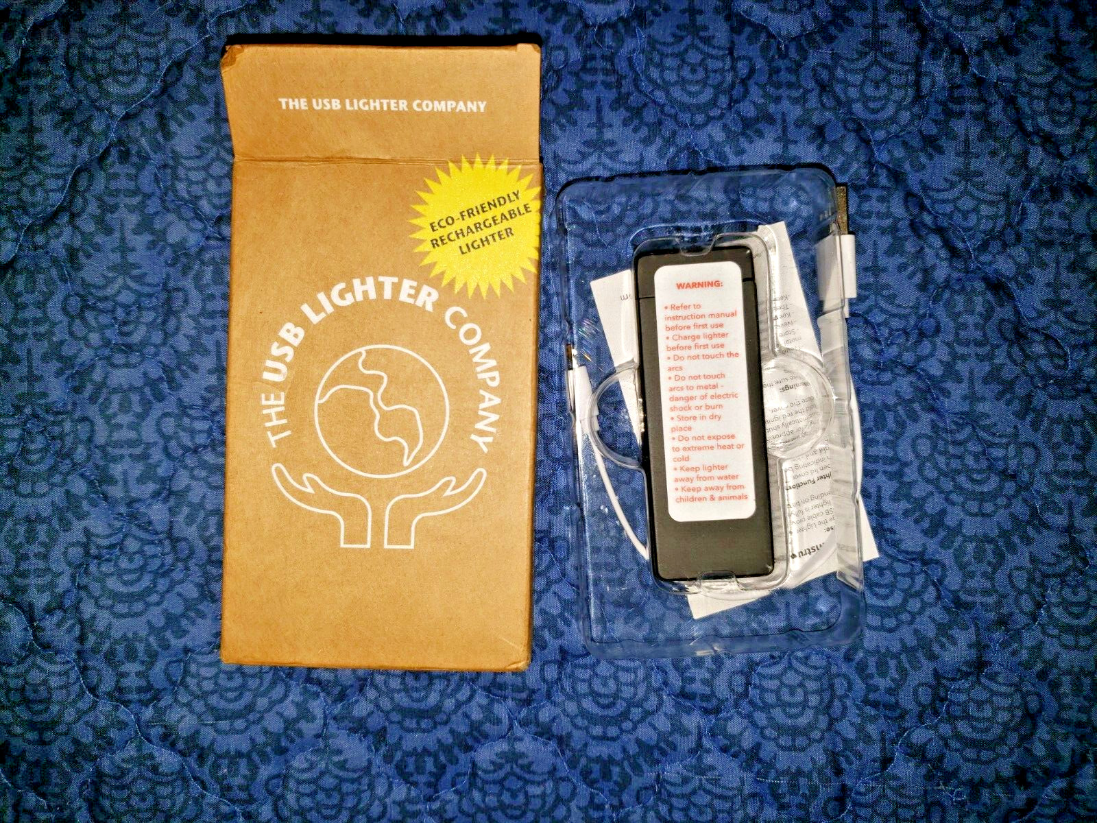 Company Pocket Lighter Flameless Rechargeable Black And Slim