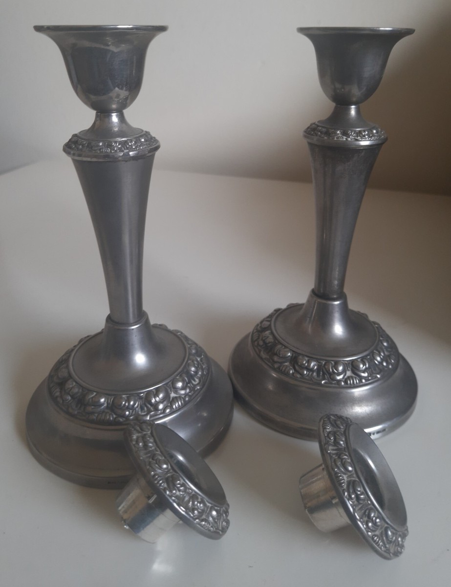 VINTAGE PAIR SILVER PLATED CANDLESTICKS LANTHE ENGLAND ORNATE
