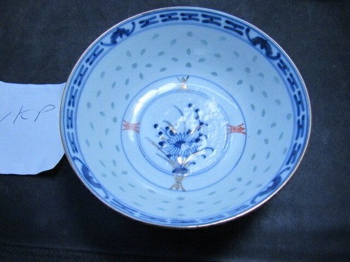 signed chinese blue white porcelain bowl bats early chinese tea bowl - Picture 4 of 6