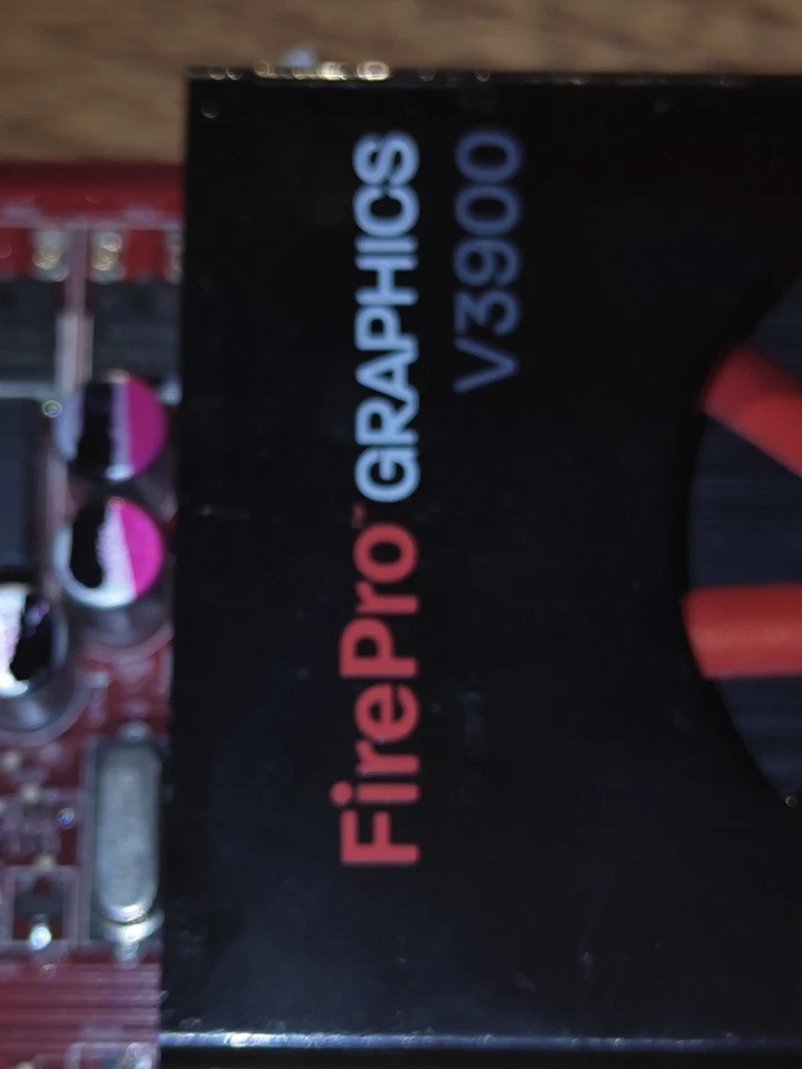 ATI FIREPRO V3900 1GB GDDR3 128BIT - Image 4 of 4