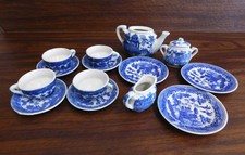 Vintage Blue Willow 14 Pieces