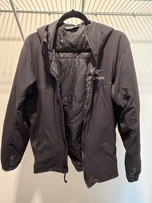 Arc'Teryx Gen 1 Atom LT Hoody in Black , Men s Size M Full Zip