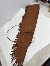 Estuche cargador bozal pistola rifle cuero gamuza Kolpin flecos