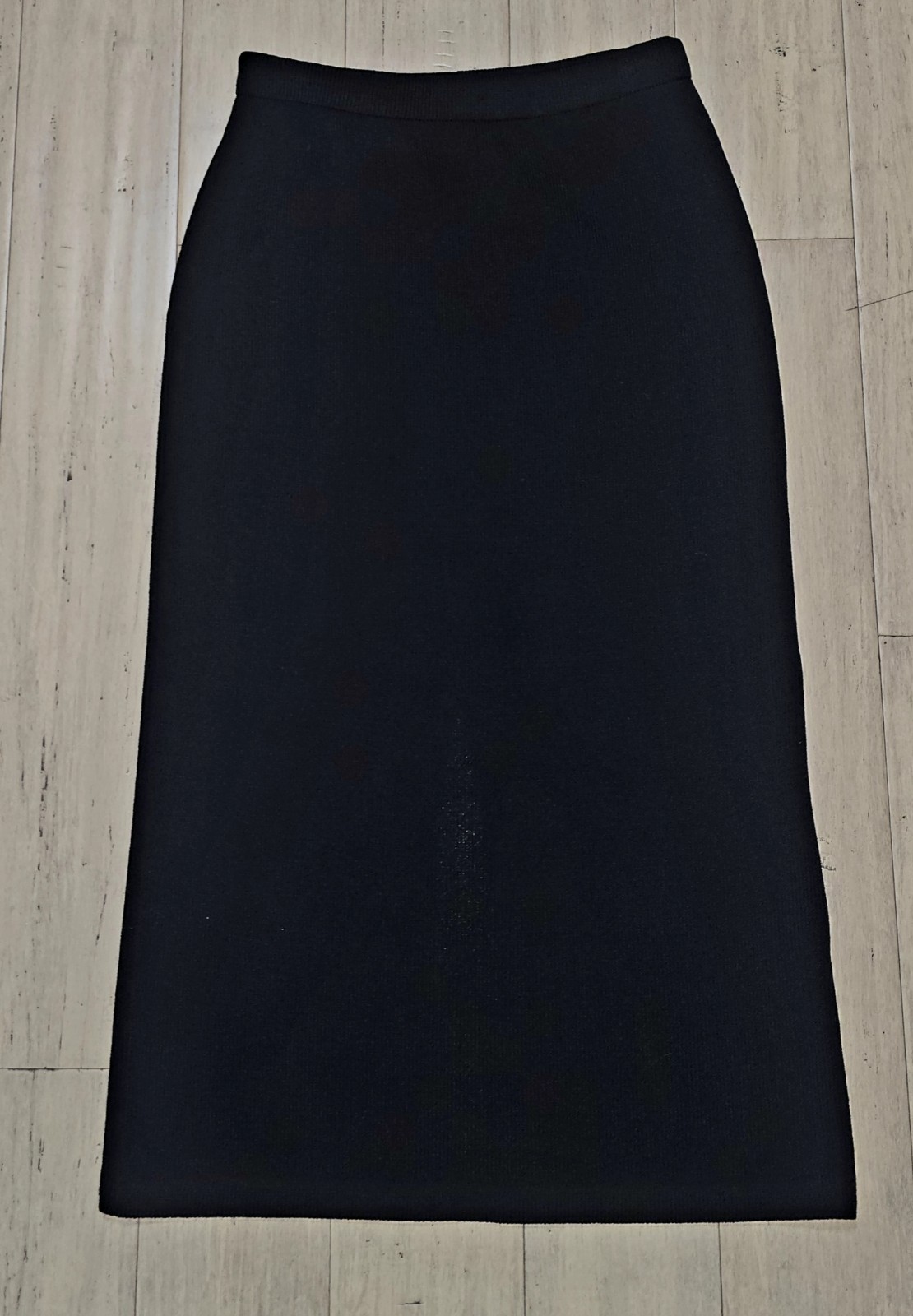 St John Basics Black Santana Knit Maxi Skirt Elastic Waist Back Slit Sz 6