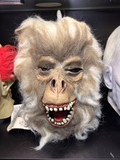 1982 DON POST STUDIOS YETI HALLOWEEN MASK TAGGED RARE HARD TO FIND