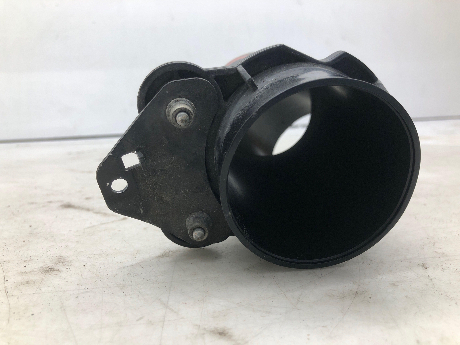 2016-2020 BENTLEY BENTAYGA 6.0 W12 LEFT TURBO AIR INTAKE SUCTION HOSE 36A129615A