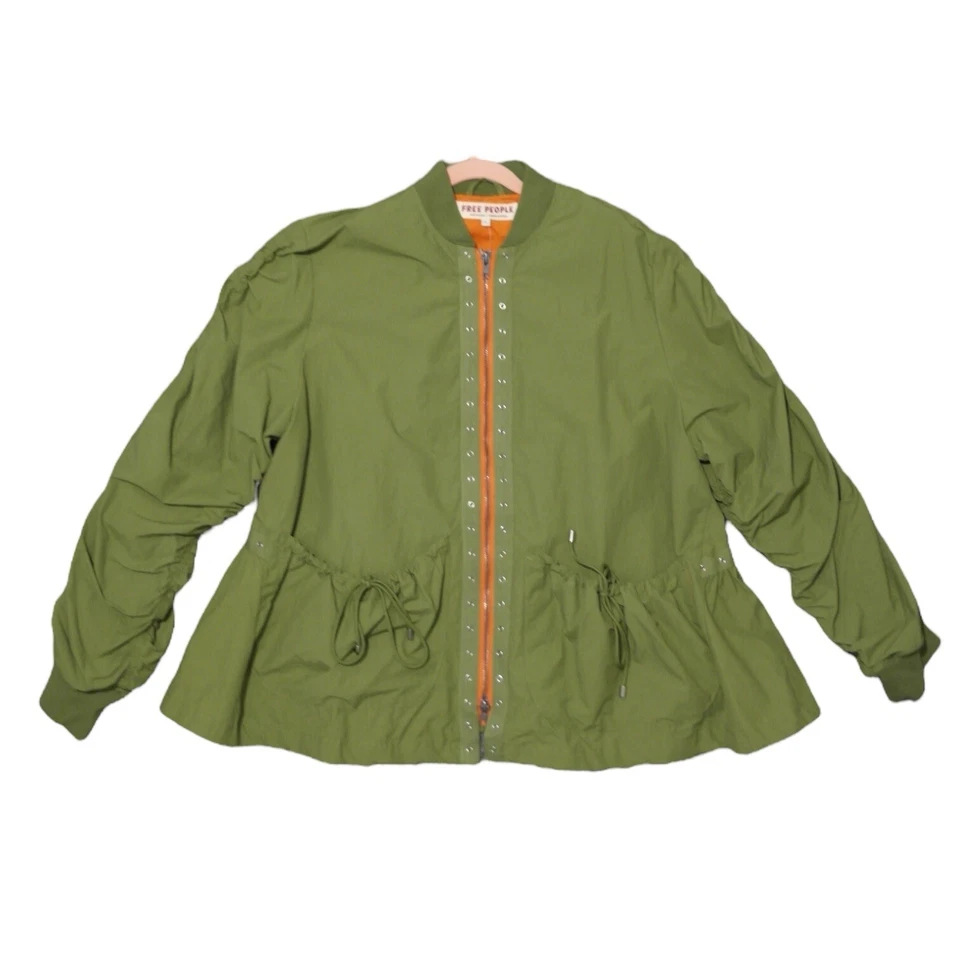 Free People Oversized Khaki Ruched Utility Jacket – Lagenlook Zip Bomber, S - Image 3 of 4