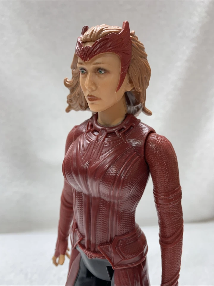 Figura de acción Marvel Bruja Escarlata 11" Hasbro 2022 Doctor Strange Multiverse C7 Foto 3 de 3