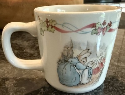 Wedgwood Beatrix Potter Peter Rabbit ceramic mug Vintage 