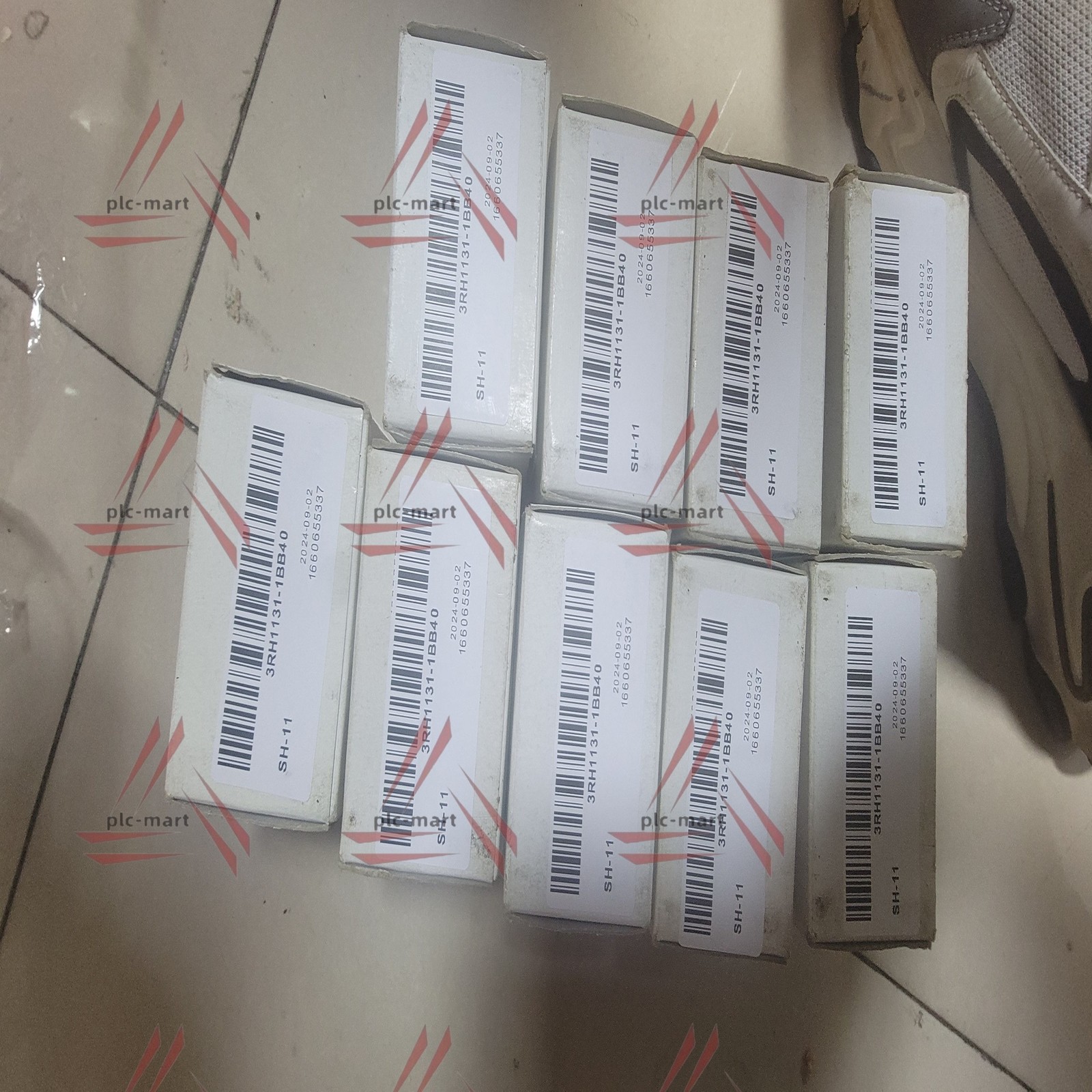 1PC Fast shipping NEW Siemens 3RH1131-1BB40 US stock