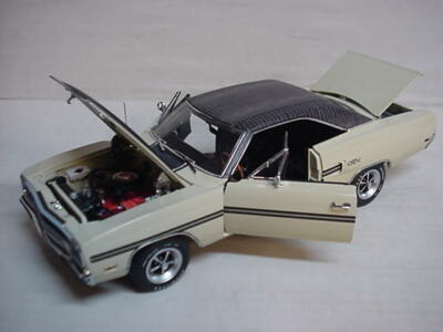 稀少gmp製品 Plymouth 1970 Gator Grain GTX 1台 GTX SAND PEBBLE BEIGE GATOR GRAIN 440 V-8 SUPER COMMANDO