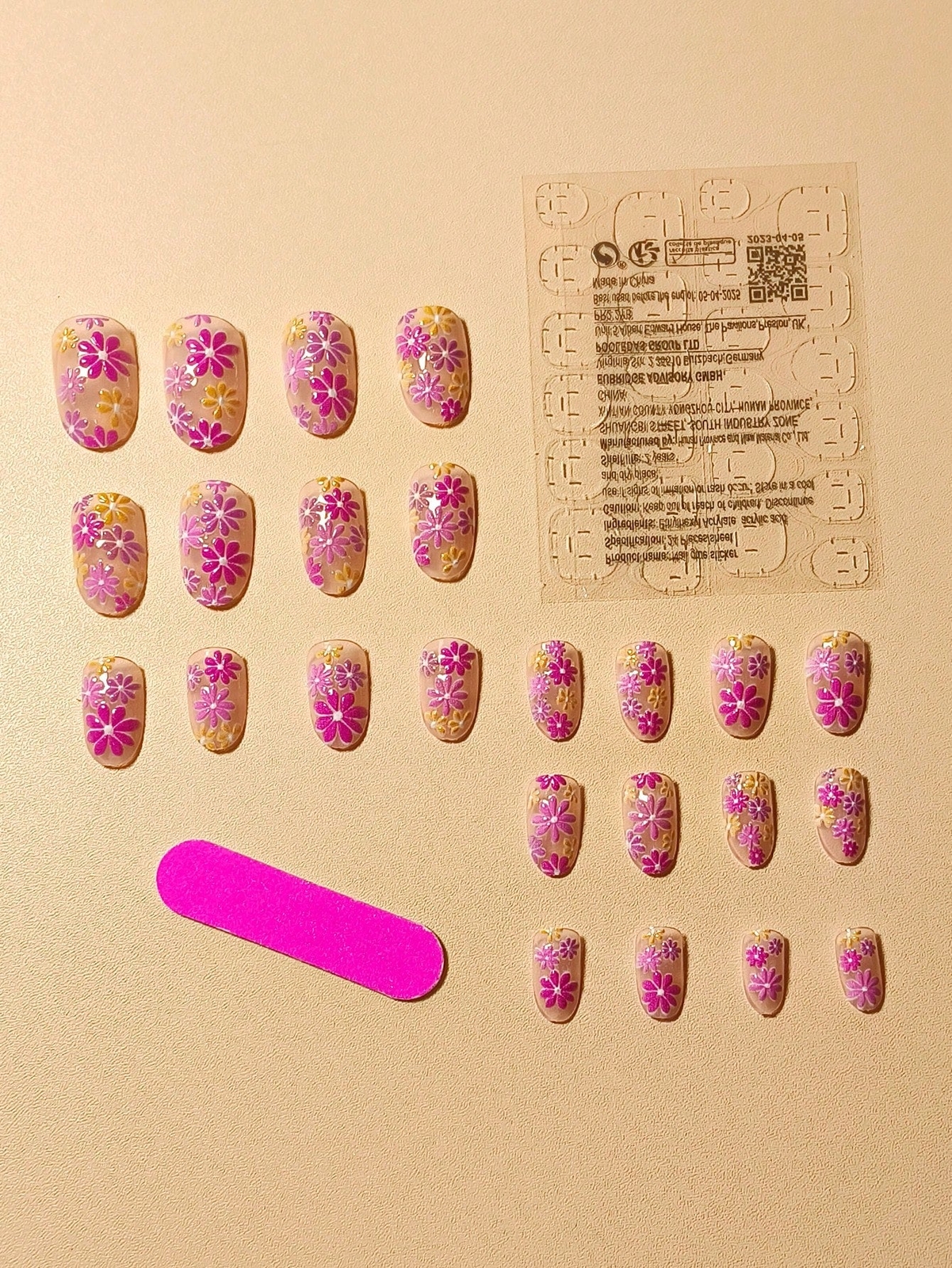 24pcs Short Oval Flower All Over Print Fake Nail False Nails Press On 24pcs short oval flower all over print fake nail false nails press on
