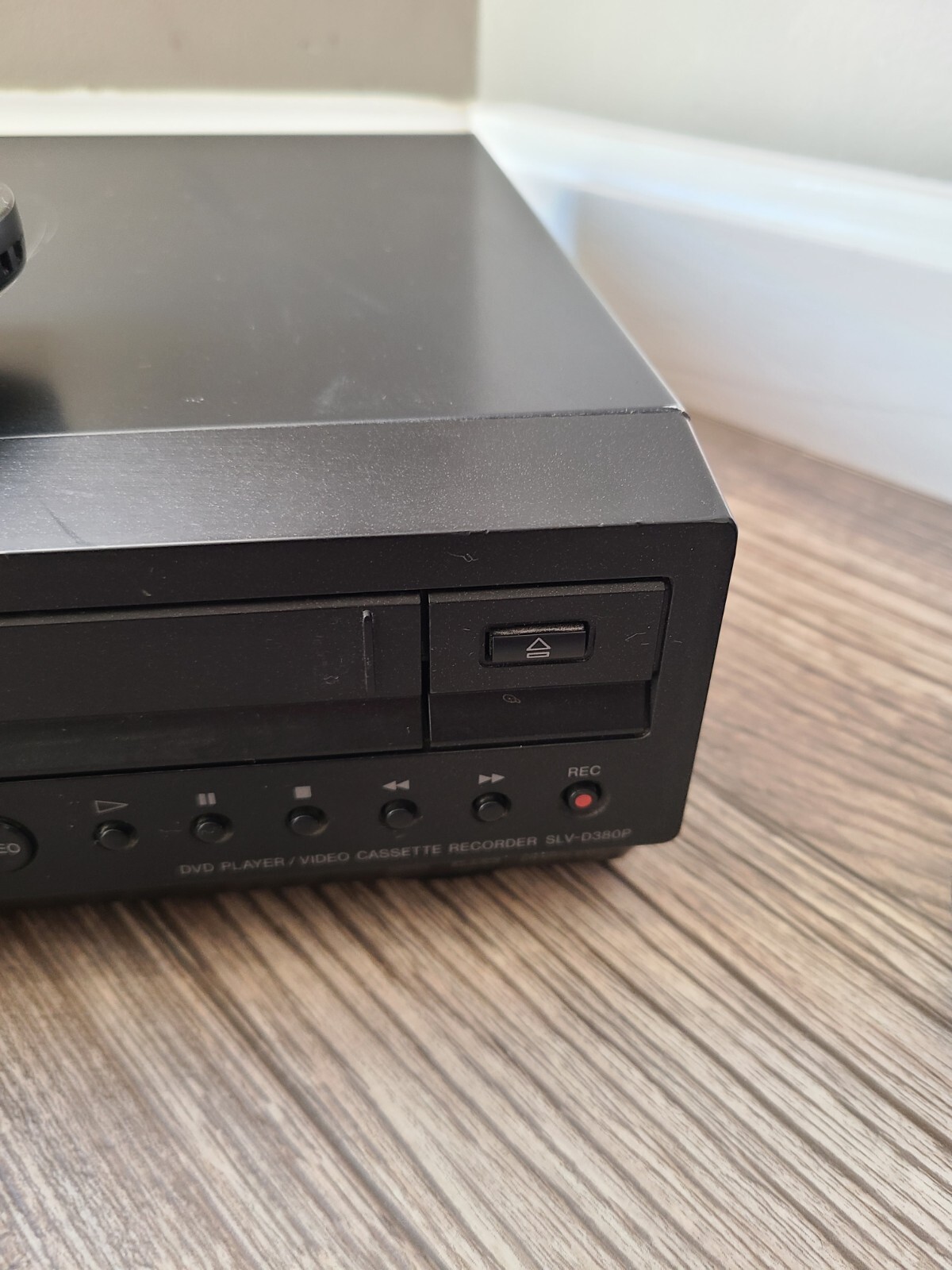 Sony SLVD380P VCR VHS DVD Combo Player Recorder Original Remote TESTED