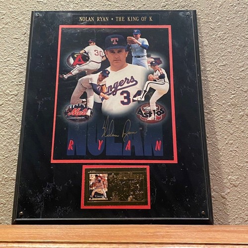 Exhibición de placa fotográfica firmada por Nolan Ryan "El Rey de K" con certificado de autenticidad automático - Imagen 4 de 5