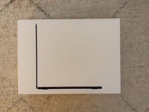 NUR LEERKARTON - Apple MacBook Air 13 Zoll A3113 M3 CHIP/16GB/256GB
