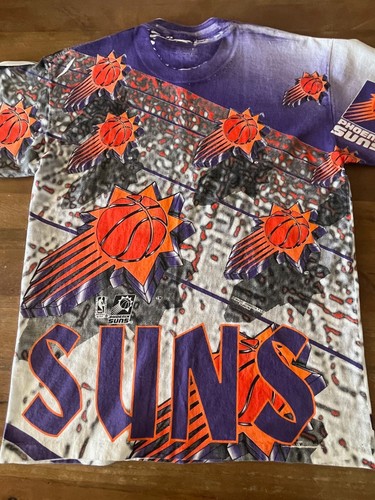 🔥T-shirt vintage anni 90 Phoenix Suns Magic Johnson NBA stampa all over grande LG - Foto 7 di 11