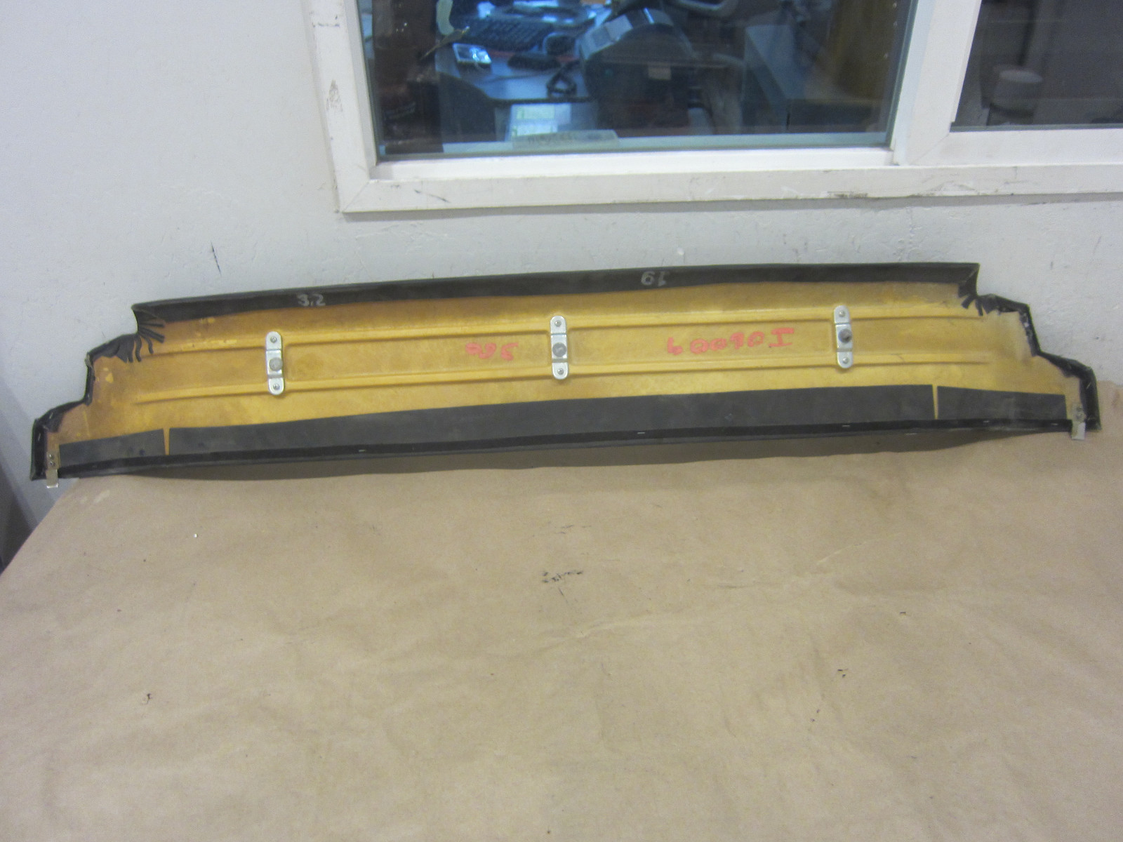 Ferrari 360 - Rear Upper Window Trim (Black) - P/N  65870200