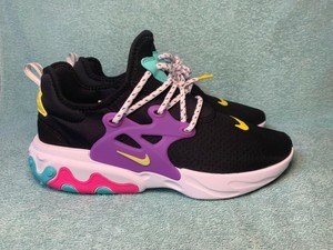 nike react presto black dynamic yellow