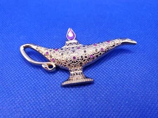 Rare Disney Aladdin Genie Lamp Brooch Pin Theatrical Group Exclusive Musical Gem