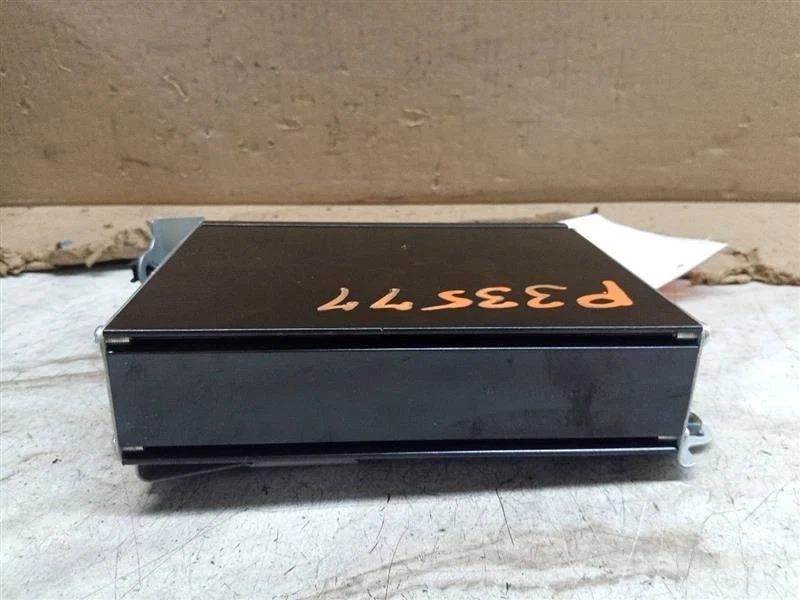 AMPLIFICADOR ACURA MDX 39186-TZ5-A020-M1 2014-2016 Foto 4 de 4