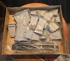 Ho scale Life-like Figure 8, Over-N-Under Bridge and Pier Set — photo 4