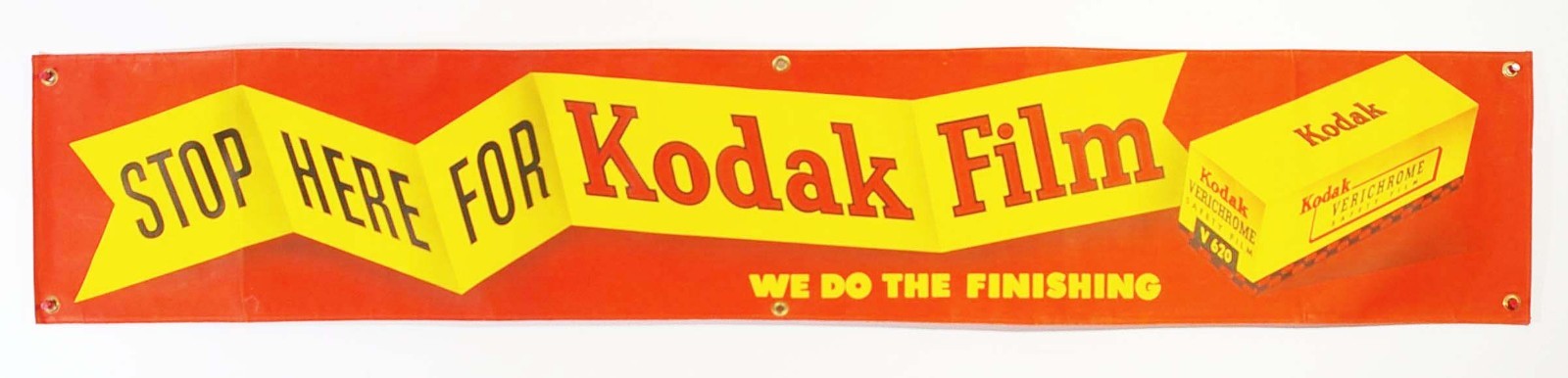 F97873~ c.1940s Kodak 58x10” Store Film Banner Sign Display Verichrome Box MINT-