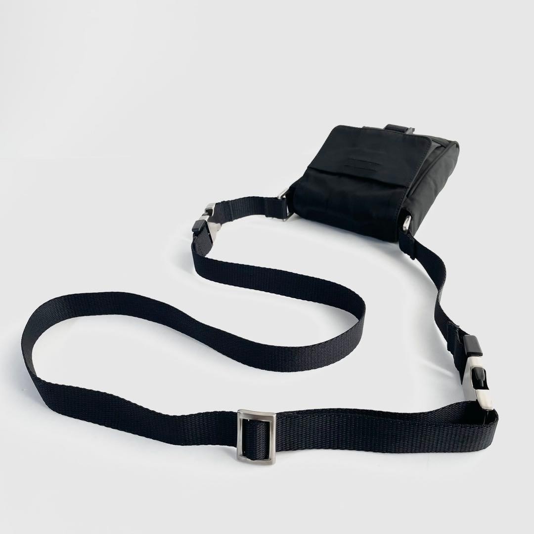 Excellent to Excellent Condition PRADA 2way Mini Shoulder Bag Smartphone Pouc thumbnail 8