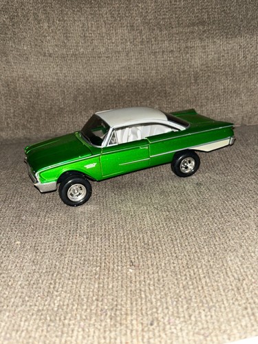 Miniature Maisto Custom Shop 1964 Ford Galaxie 500 - Échelle 1/64 - Diecast - Neuf
