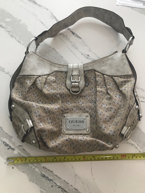 guess tamara small backpack