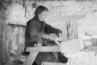Tibetan woman weaving Tibet 30 May 1935 Mount Everest Expedition 1935 Old Photo