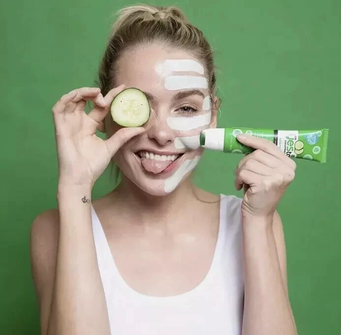 Yes To Cucumbers Soothing Face Cooling Mud Mask 59 ml Brand New - Image 3 of 3