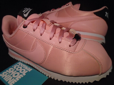 NIKE CORTEZ BASIC TXT VDAY VALENTINE'S DAY BLEACHED CORAL WHITE BLACK 4.5Y 4.5
