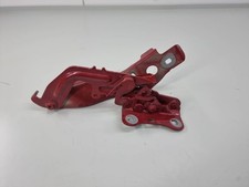 Mercedes-Benz CLA C118 X118 2022 Vorne rechts Scharnier Motorhaube A1778801200 Mercedes-Benz CLA C118 X118 2022 Vorne rechts Scharnier Motorhaube A1778801200