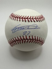Vladimir Guerrero Rookie Cards and Autographed Memorabilia Guide 37