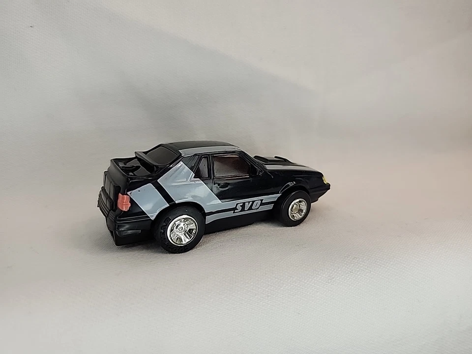 Ford Mustang SVO 1984 Turbo Power Rod Playskool coche de juguete recargable de colección  Foto 2 de 4