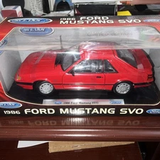 NEW WELLY 1986 FORD MUSTANG SVO RED 1/18 DIECAST CAR  BEAUTIFUL VERY NICE CAR