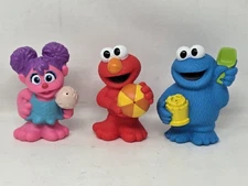 Sesame Street Floating Fun Friends Bath Squirt Toy Set Elmo/Abby/Cookie Monster