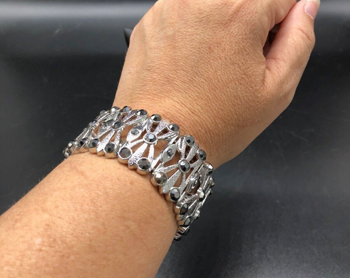 Silber Stretch Armband mit dunkelgrauen Steinen, neu, nickel- und bleifrei - Bild 3 von 5